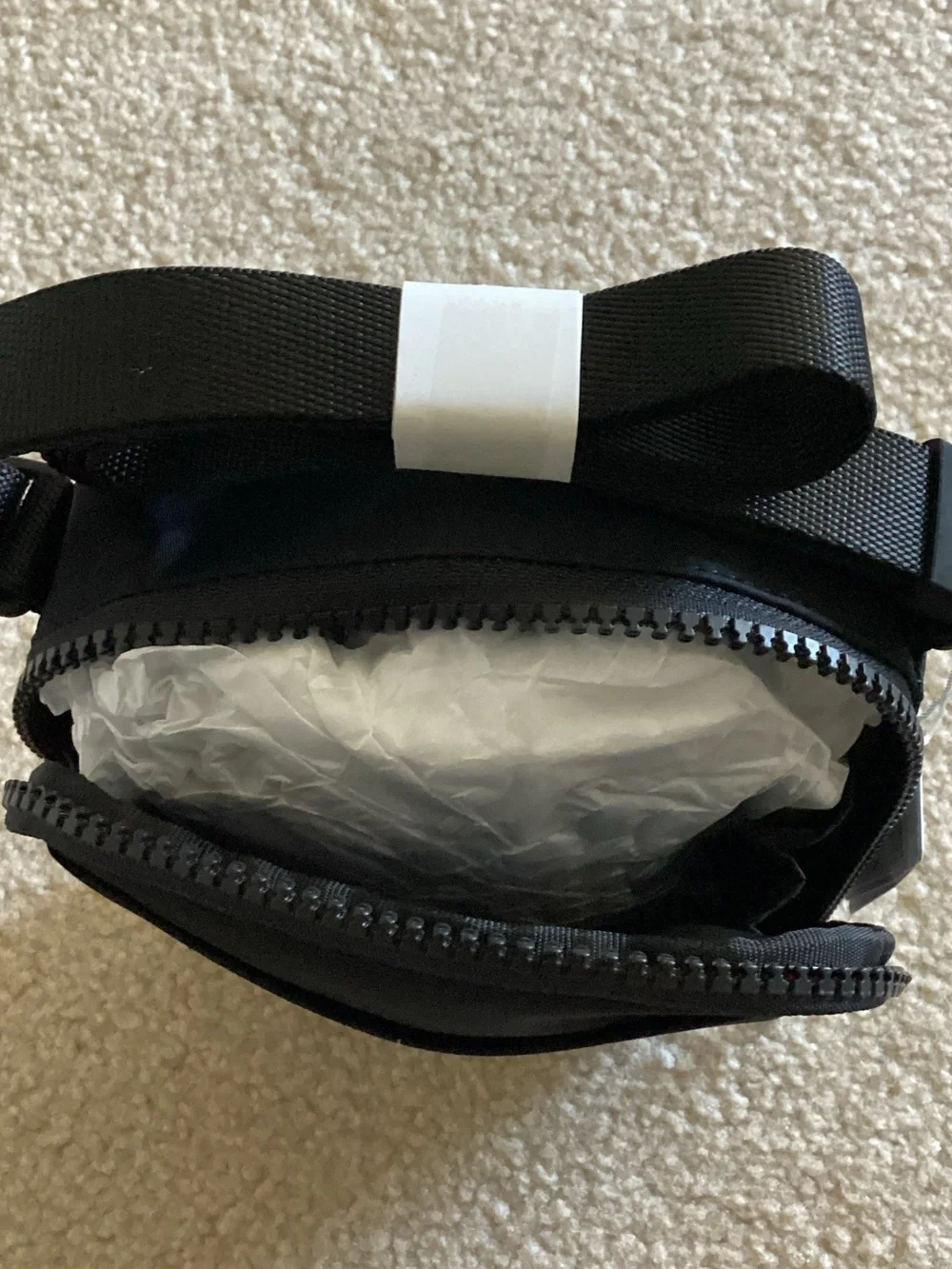 lululemon athletica Black Compact Easy Access Crossbody - Picture 4 of 6